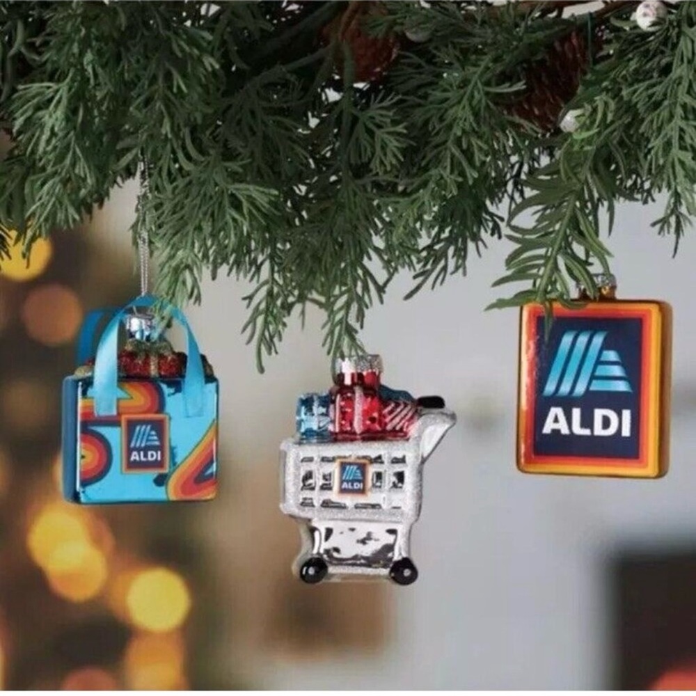 Aldi Finds Merry Moments Glass Ornaments 3 Pack Aisle of Shame Christmas 2024